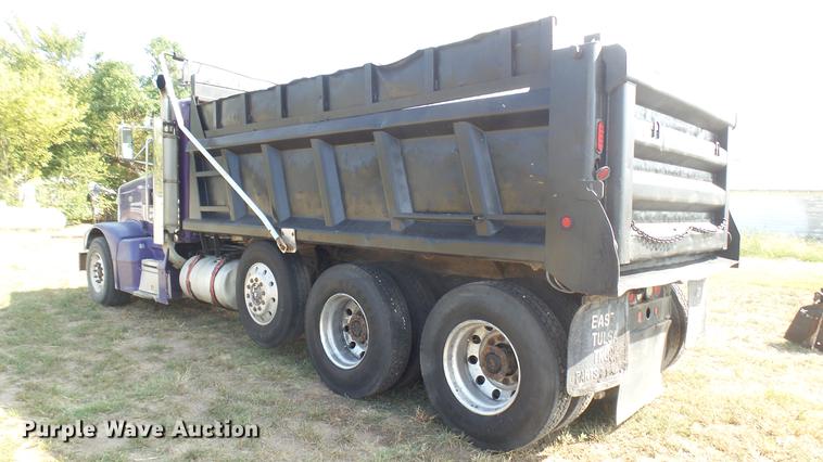 image for item EB9087 1999 Peterbilt 377 dump truck