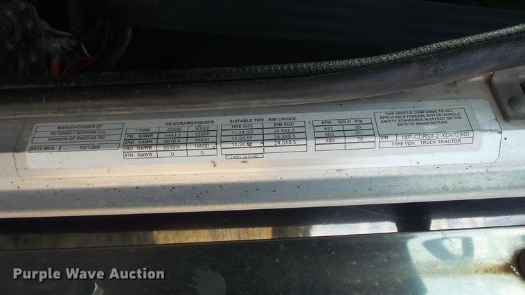 image for item EB9087 1999 Peterbilt 377 dump truck