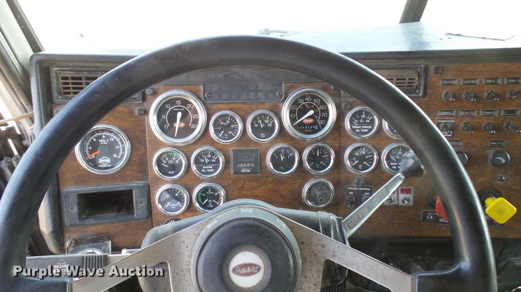 image for item EB9087 1999 Peterbilt 377 dump truck