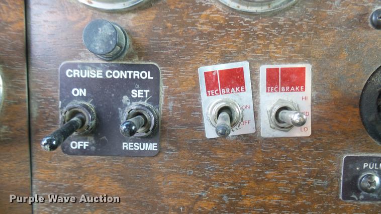 image for item EB9087 1999 Peterbilt 377 dump truck