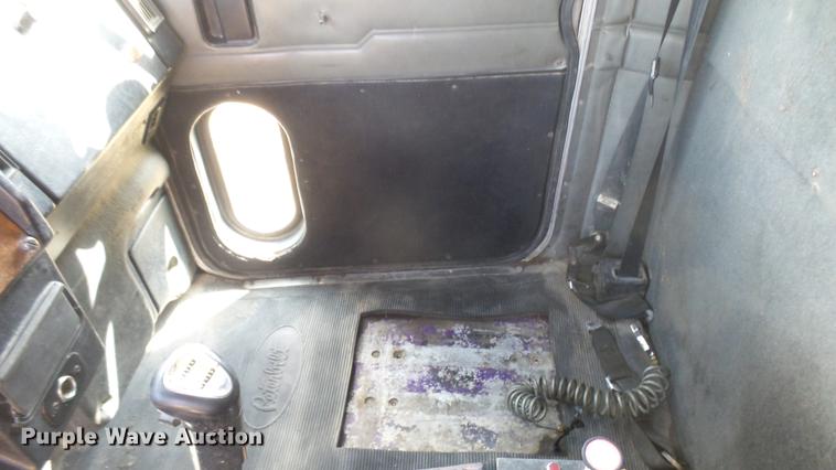 image for item EB9087 1999 Peterbilt 377 dump truck