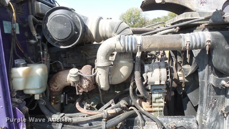 image for item EB9087 1999 Peterbilt 377 dump truck