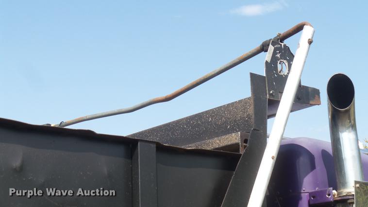 image for item EB9087 1999 Peterbilt 377 dump truck