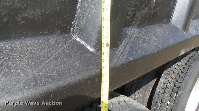 image for item EB9087 1999 Peterbilt 377 dump truck