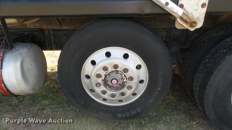 image for item EB9087 1999 Peterbilt 377 dump truck