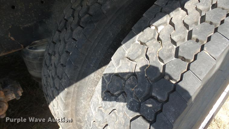 image for item EB9087 1999 Peterbilt 377 dump truck