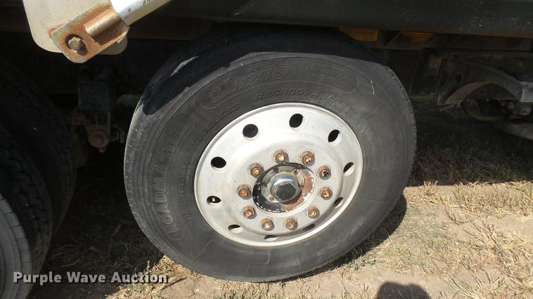 image for item EB9087 1999 Peterbilt 377 dump truck