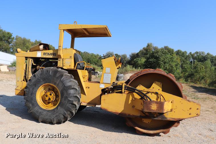 image for item ED9500 1979 Koehring Bomag BW210PD single drum roller