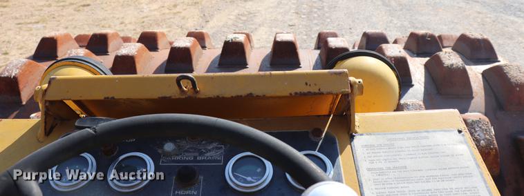 image for item ED9500 1979 Koehring Bomag BW210PD single drum roller