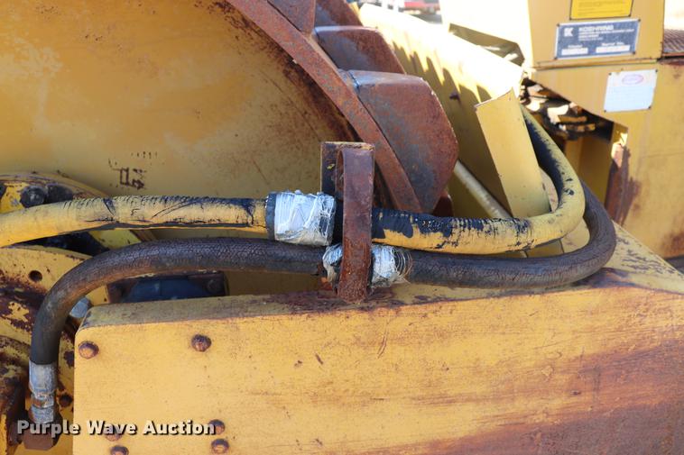 image for item ED9500 1979 Koehring Bomag BW210PD single drum roller