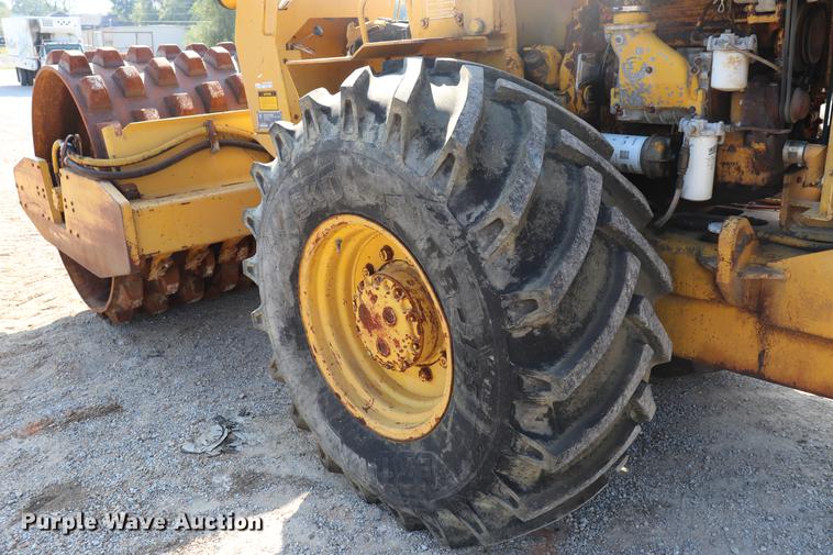 image for item ED9500 1979 Koehring Bomag BW210PD single drum roller