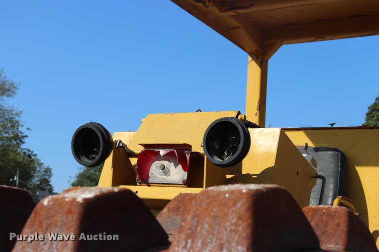 image for item ED9500 1979 Koehring Bomag BW210PD single drum roller