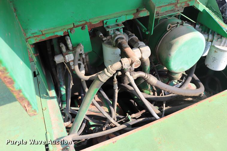 image for item ED9514 Barber Greene 200 Series paver