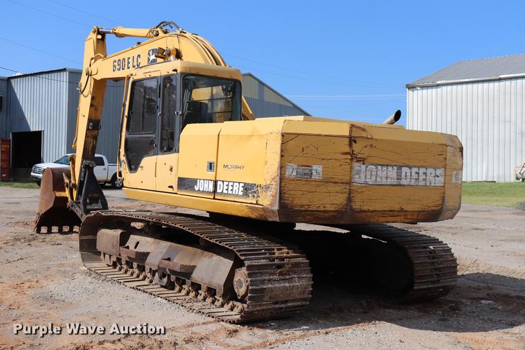 image for item ED9517 1997 John Deere 690E LC excavator