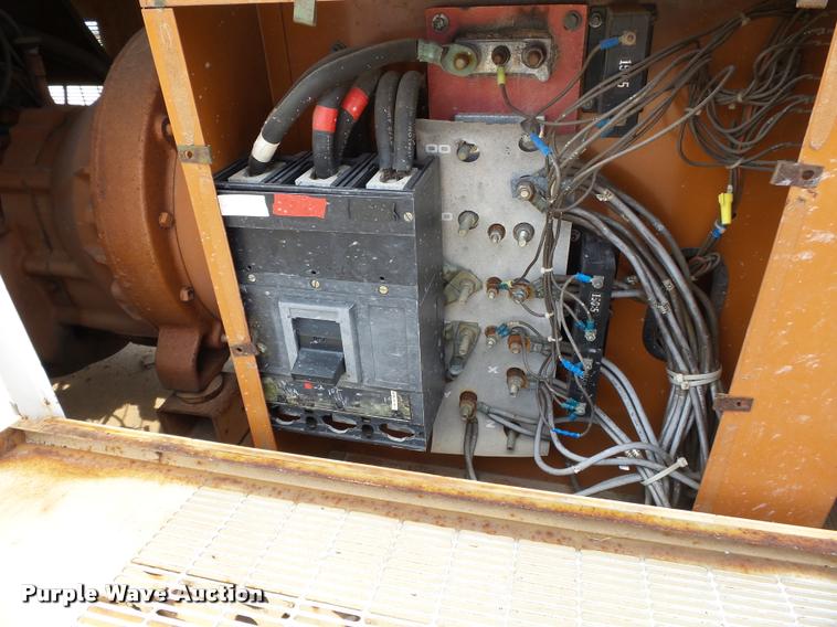 image for item K3251 1985 Generac 58368 generator
