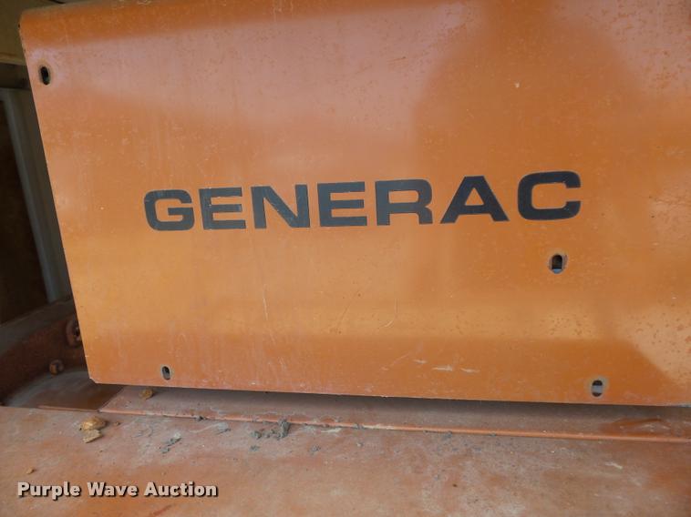 image for item K3251 1985 Generac 58368 generator