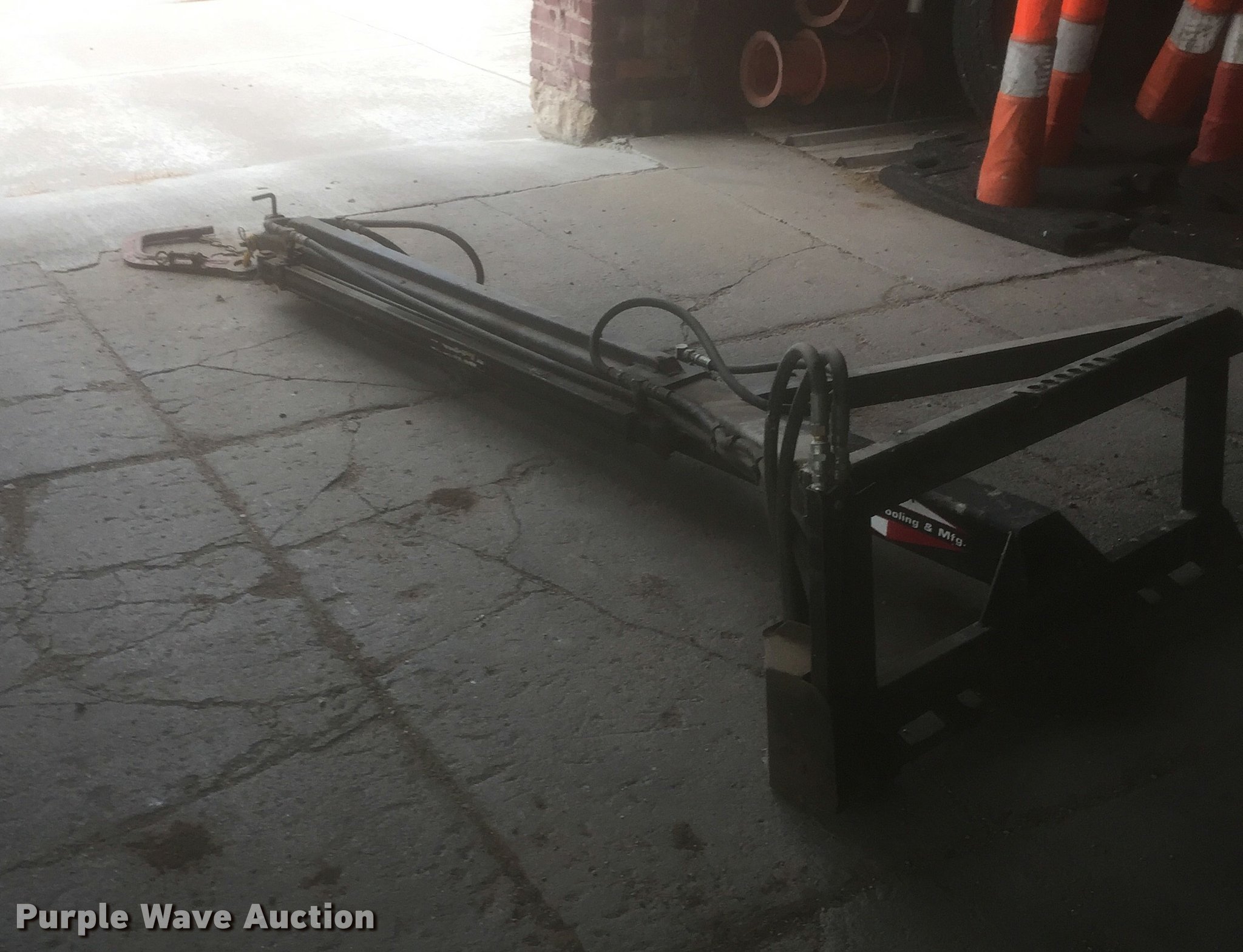 Sheyenne Tooling & MFG. Tele Boom 100 boom in Otis, KS Item DB9885