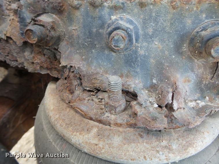 image for item DA2388 1999 Mack CH613 fertilizer tender truck