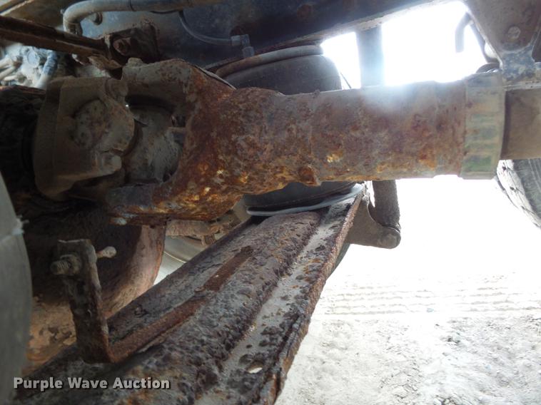 image for item DA2388 1999 Mack CH613 fertilizer tender truck