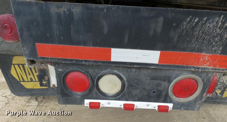 image for item DA2388 1999 Mack CH613 fertilizer tender truck