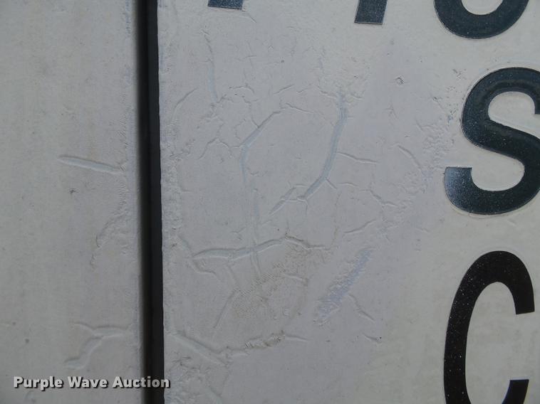 image for item DA2388 1999 Mack CH613 fertilizer tender truck