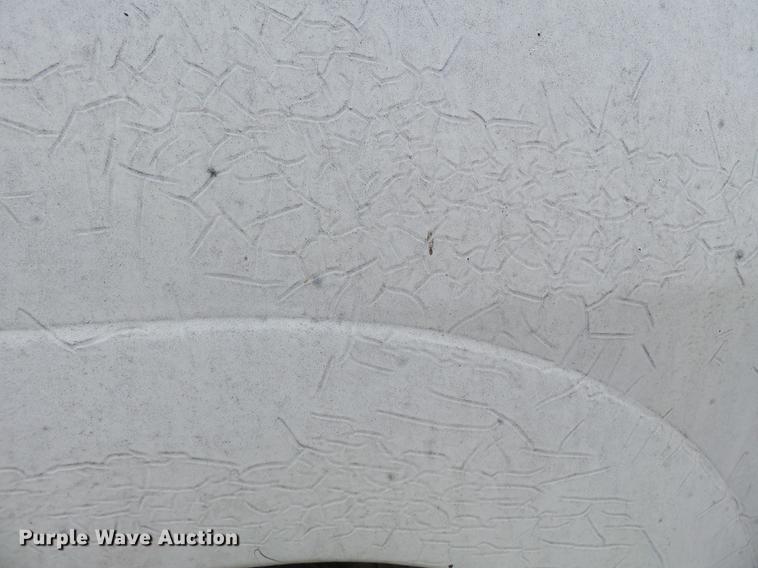 image for item DA2388 1999 Mack CH613 fertilizer tender truck