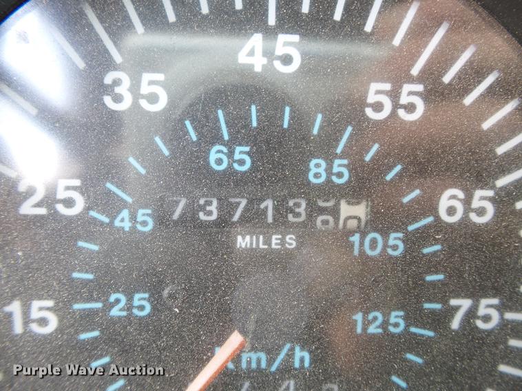 image for item DA2388 1999 Mack CH613 fertilizer tender truck