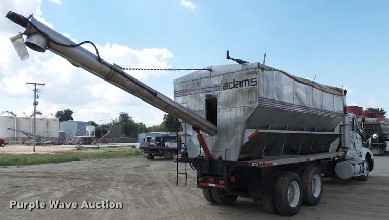 image for item DA2389 1994 International 9400 fertilizer tender truck