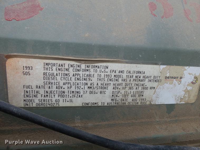 image for item DA2389 1994 International 9400 fertilizer tender truck