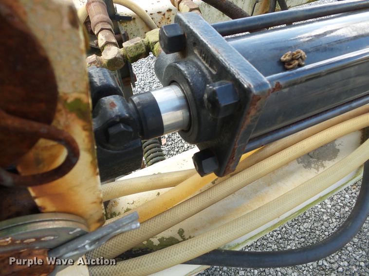 image for item DA2399 Ag Systems 6200 applicator