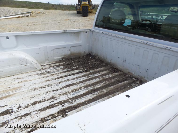 image for item DB1484 2003 Chevrolet Silverado 1500 pickup truck