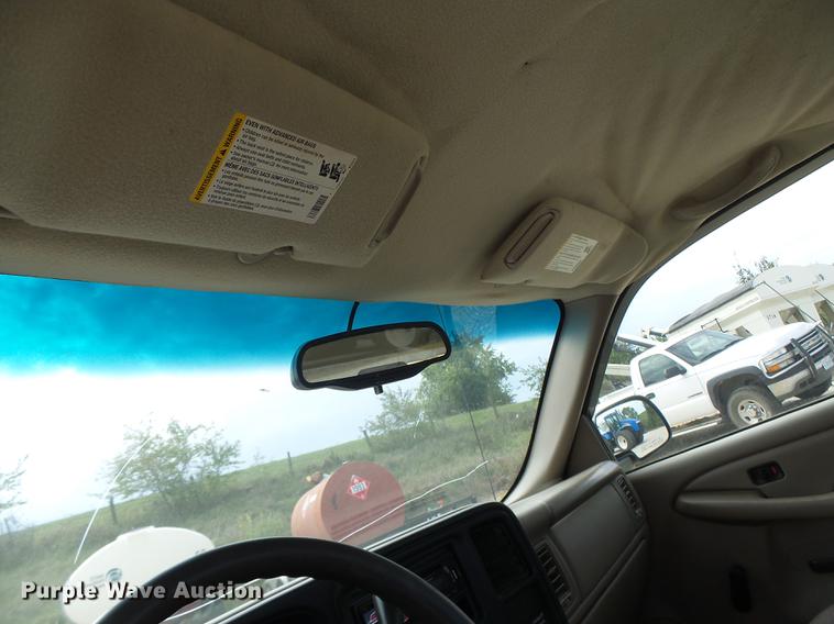 image for item DB1484 2003 Chevrolet Silverado 1500 pickup truck