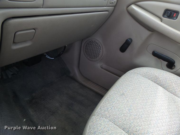 image for item DB1484 2003 Chevrolet Silverado 1500 pickup truck