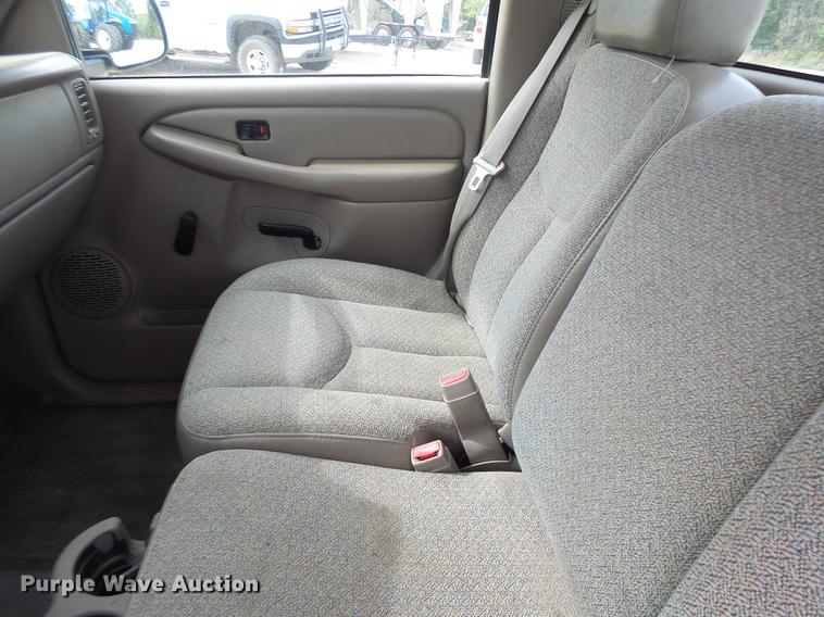 image for item DB1484 2003 Chevrolet Silverado 1500 pickup truck