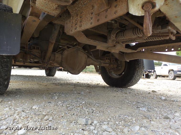 image for item DB1485 2002 Chevrolet Silverado 2500HD pickup truck