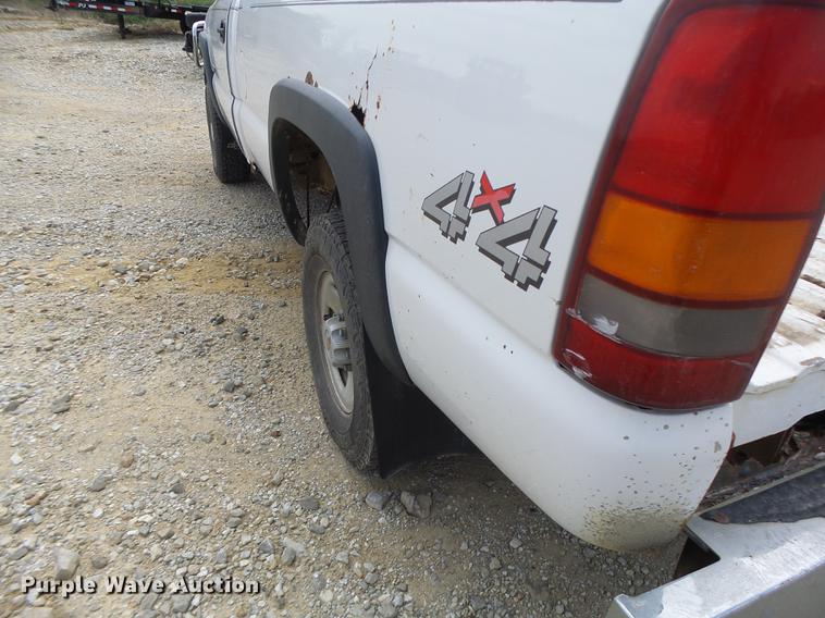 image for item DB1485 2002 Chevrolet Silverado 2500HD pickup truck