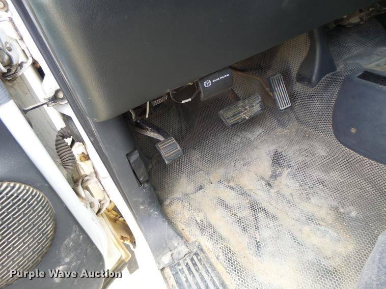 image for item DB1485 2002 Chevrolet Silverado 2500HD pickup truck