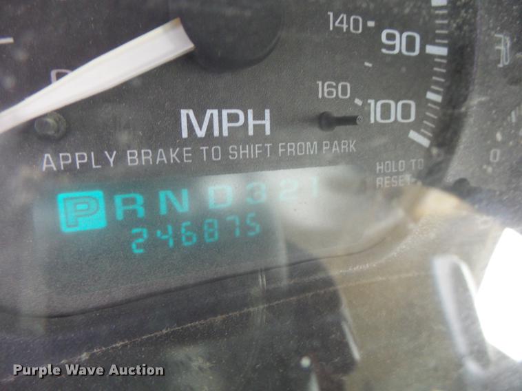 image for item DB1485 2002 Chevrolet Silverado 2500HD pickup truck