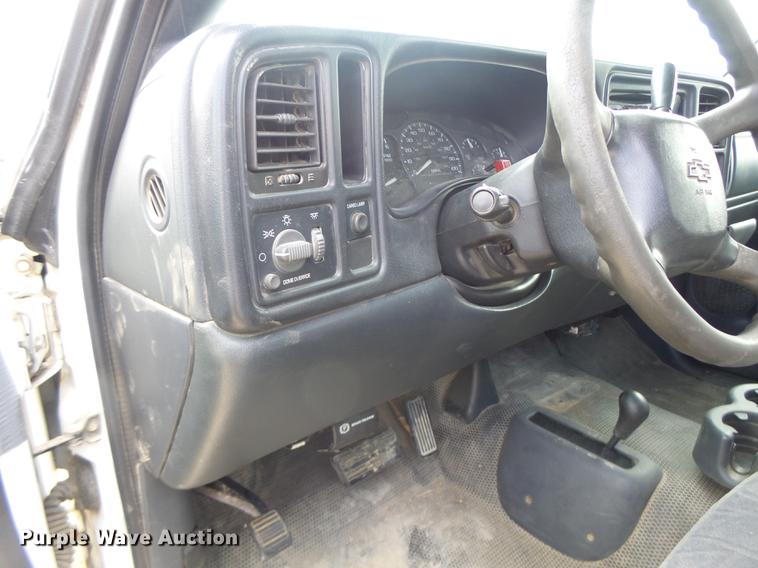 image for item DB1485 2002 Chevrolet Silverado 2500HD pickup truck