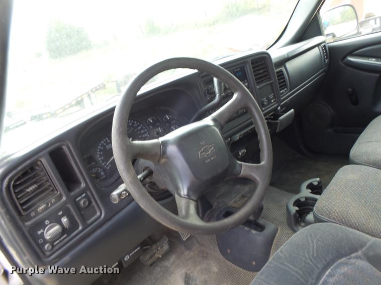 image for item DB1485 2002 Chevrolet Silverado 2500HD pickup truck