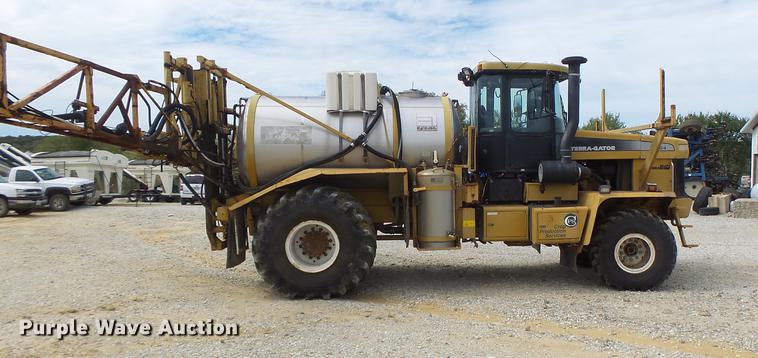 image for item DB1486 Ag-Chem TerraGator 8104 self-propelled sprayer