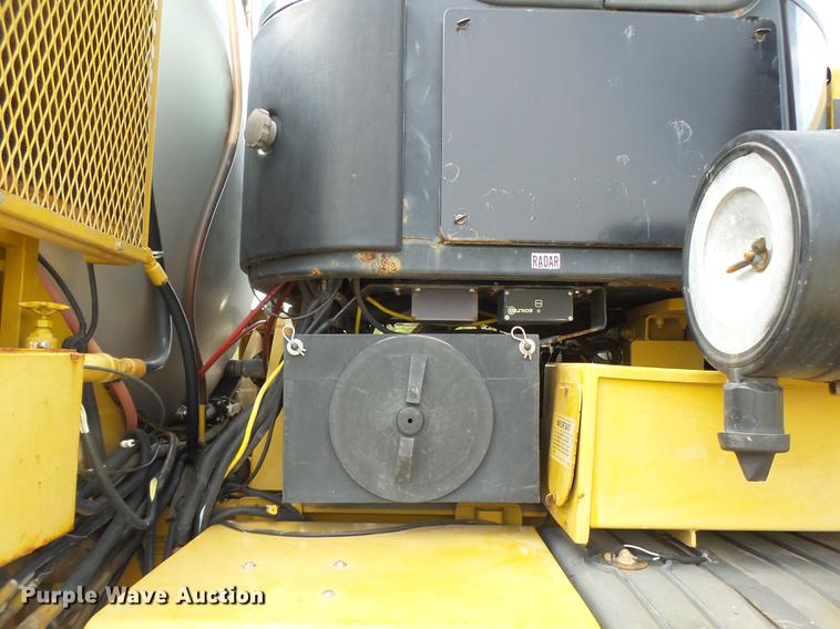 image for item DB1486 Ag-Chem TerraGator 8104 self-propelled sprayer