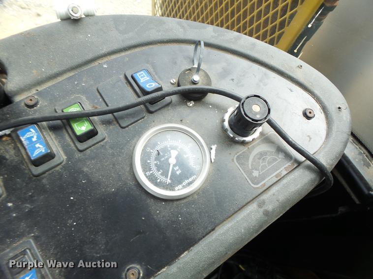 image for item DB1486 Ag-Chem TerraGator 8104 self-propelled sprayer