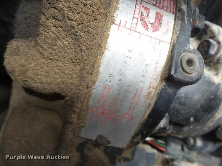 image for item DB1487 1993 International 9400 truck cab and chassis