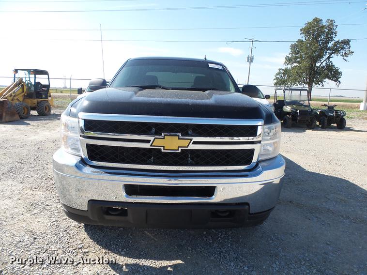 image for item DB7388 2014 Chevrolet Silverado 2500HD LT Crew Cab pickup truck