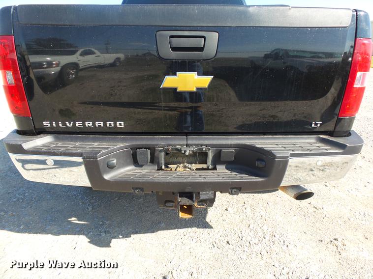 image for item DB7388 2014 Chevrolet Silverado 2500HD LT Crew Cab pickup truck