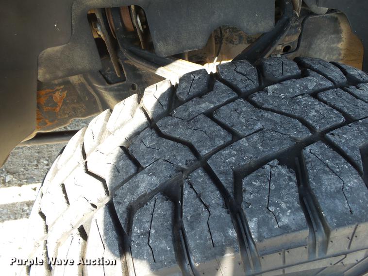 image for item DB7388 2014 Chevrolet Silverado 2500HD LT Crew Cab pickup truck