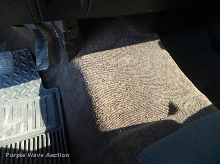 image for item DB7388 2014 Chevrolet Silverado 2500HD LT Crew Cab pickup truck