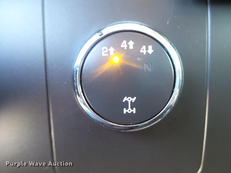 image for item DB7388 2014 Chevrolet Silverado 2500HD LT Crew Cab pickup truck