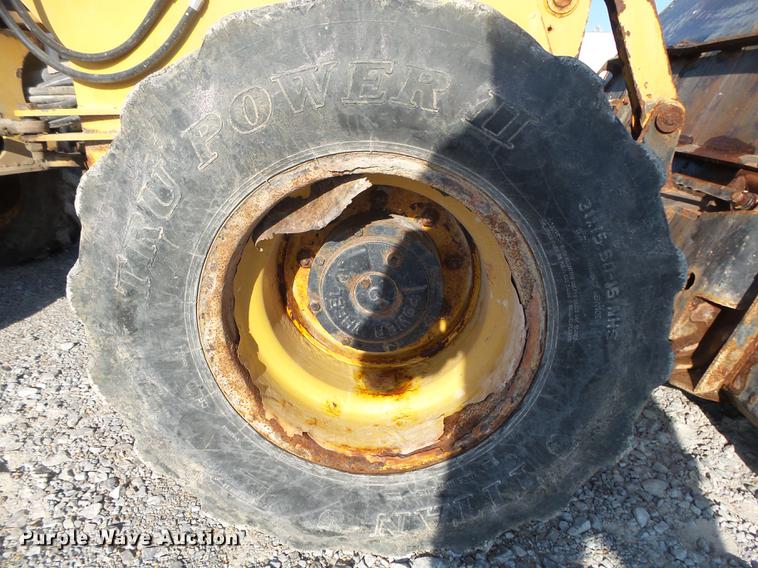 image for item DB7392 Wilmar Wrangler 4560 wheel loader